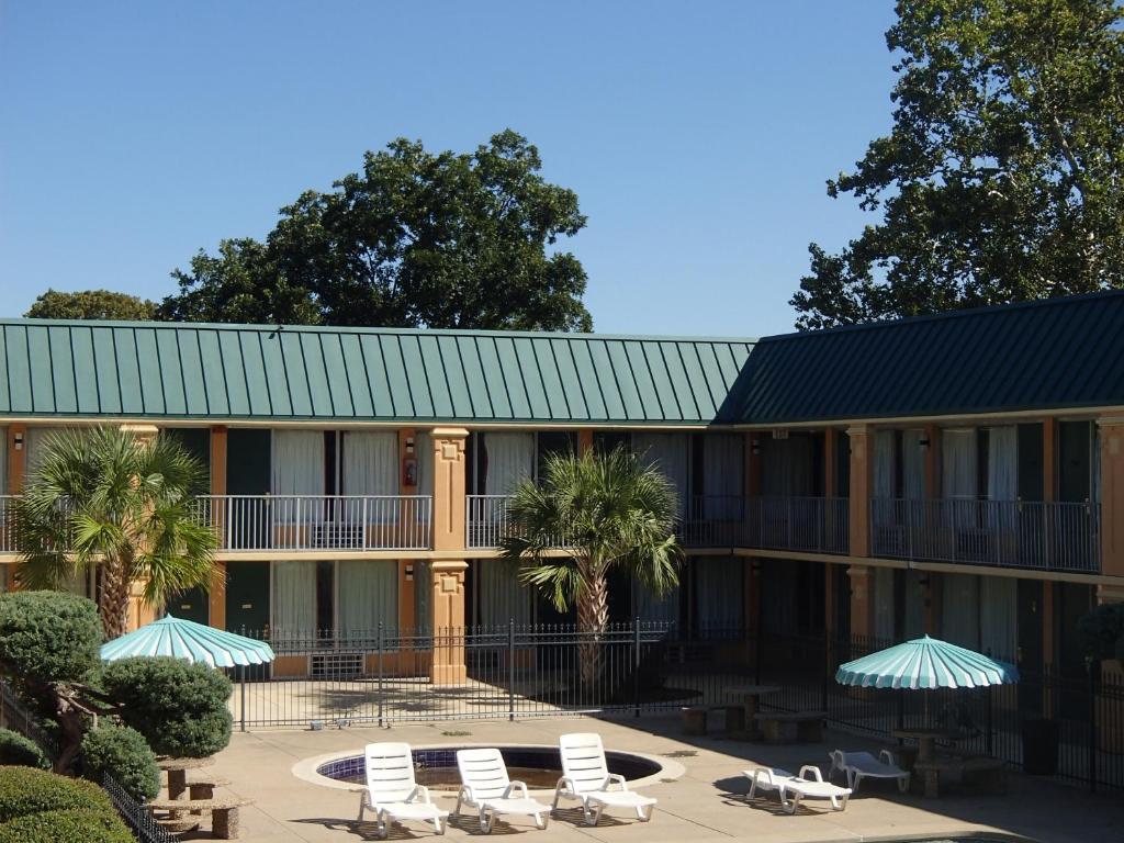 Bossier Inn And Suites Бошьер Сити Экстерьер фото